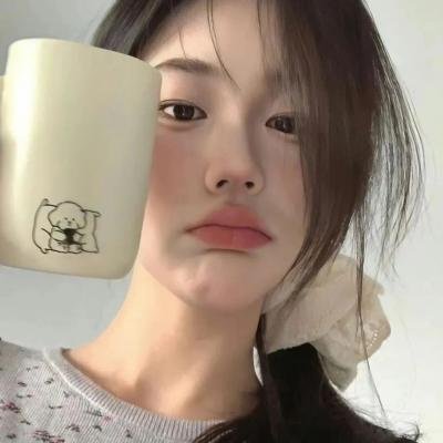 泡芙小姐